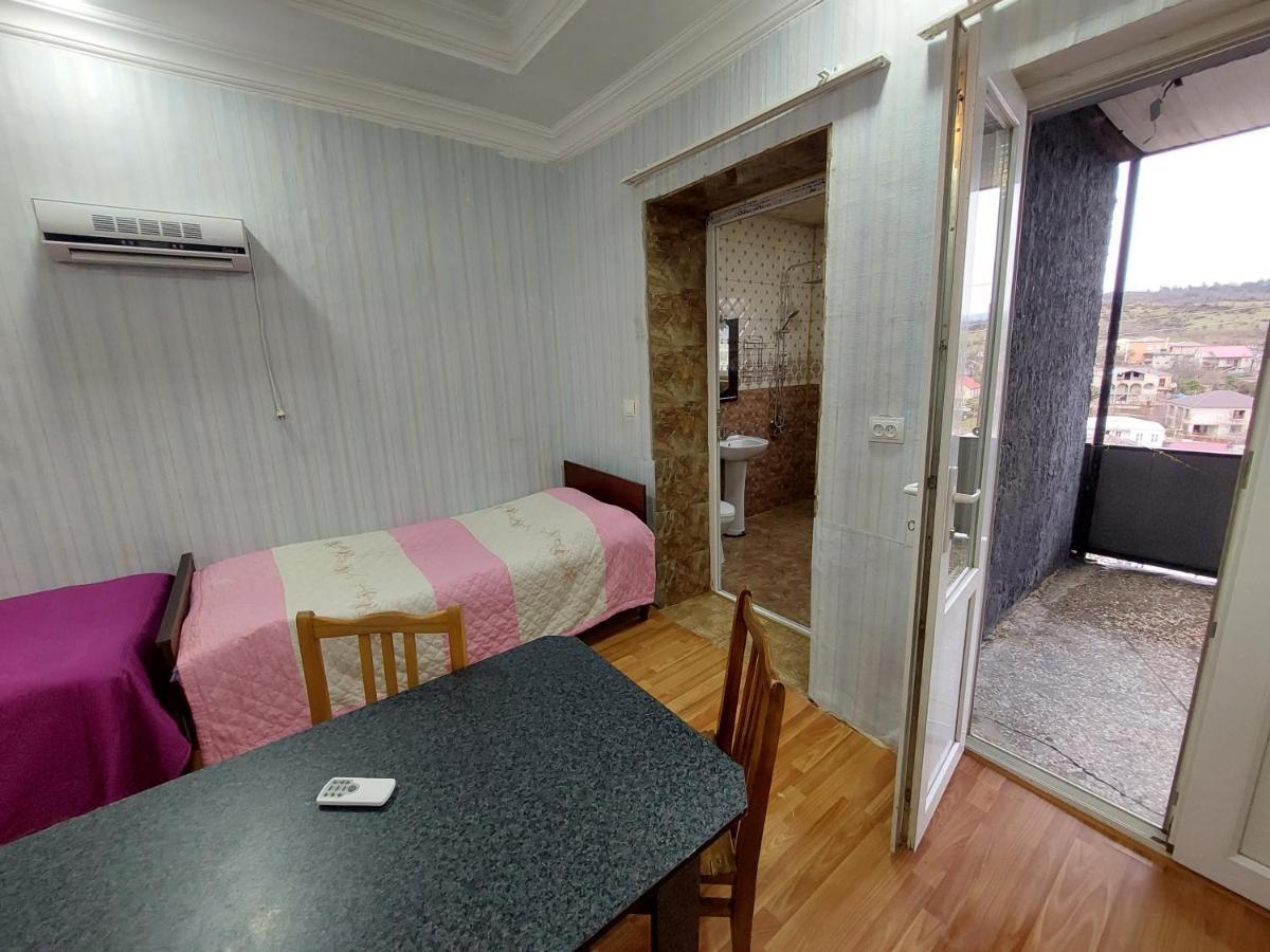 Apartment Beso Kutaisi Exteriör bild